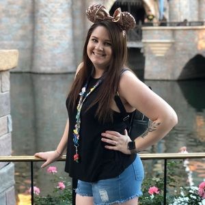 Meet your Posher, Rebecca